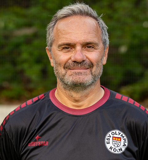 Vlado Jelic U12 Trainer Foto ESV Olympia